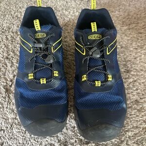 KEEN Men's Navy and Yellow Athletic Shoes